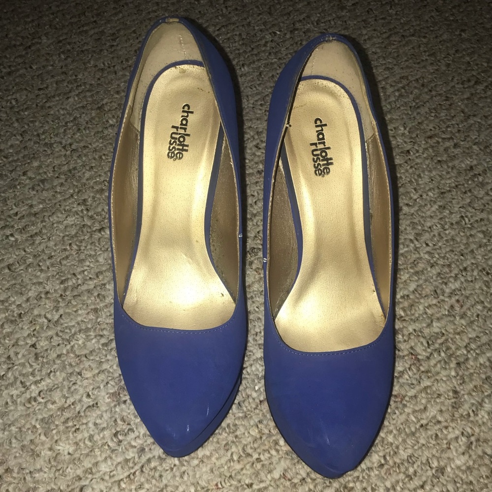 👠 Royal Blue Charlotte Russe Platform Pumps!